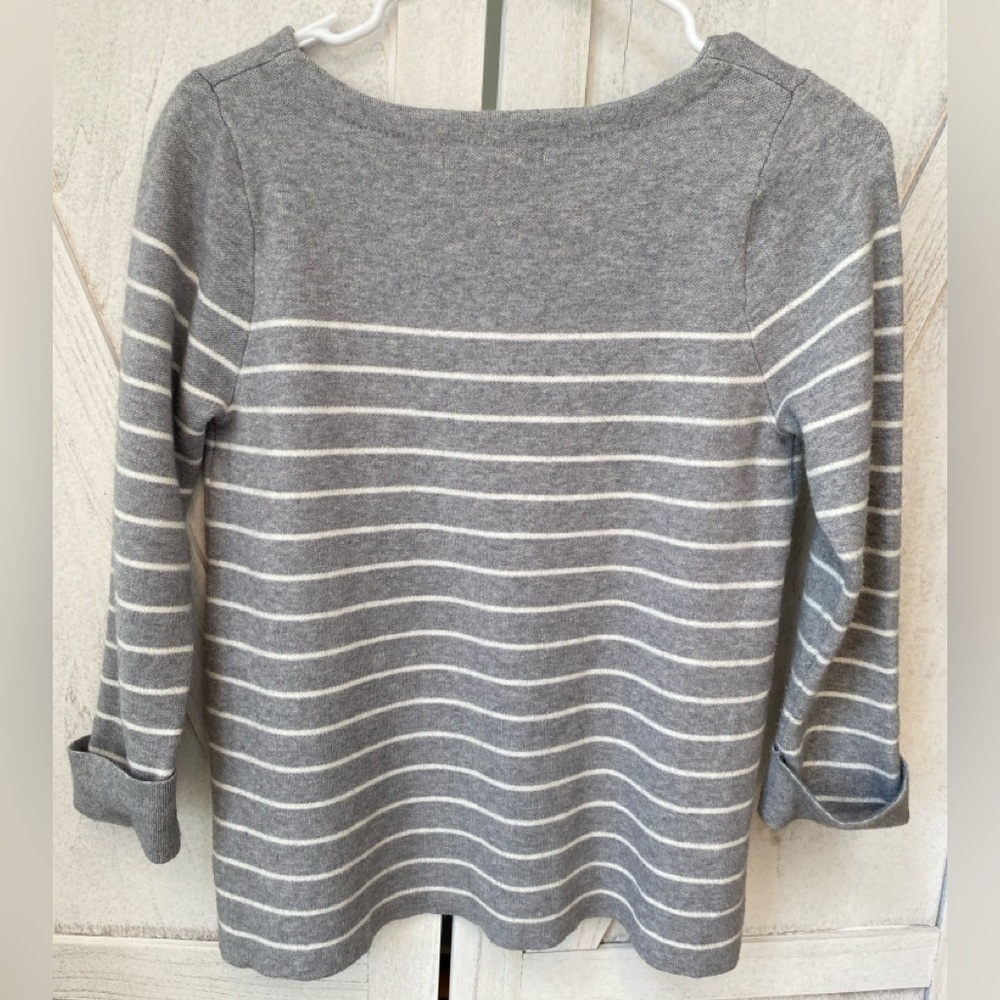 Tahari Stripe Sweater 3/4 Sleeve Women’s Size Small Gray & White Preppy - Picture 2 of 7